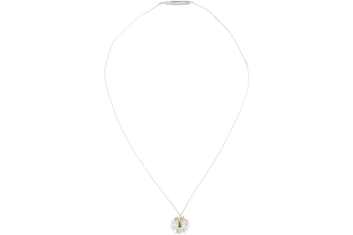 Ambush Daisy Charm Necklace Silver