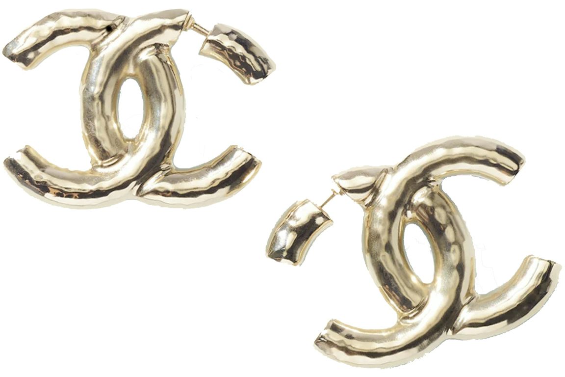Chanel 22C Earrings Gold