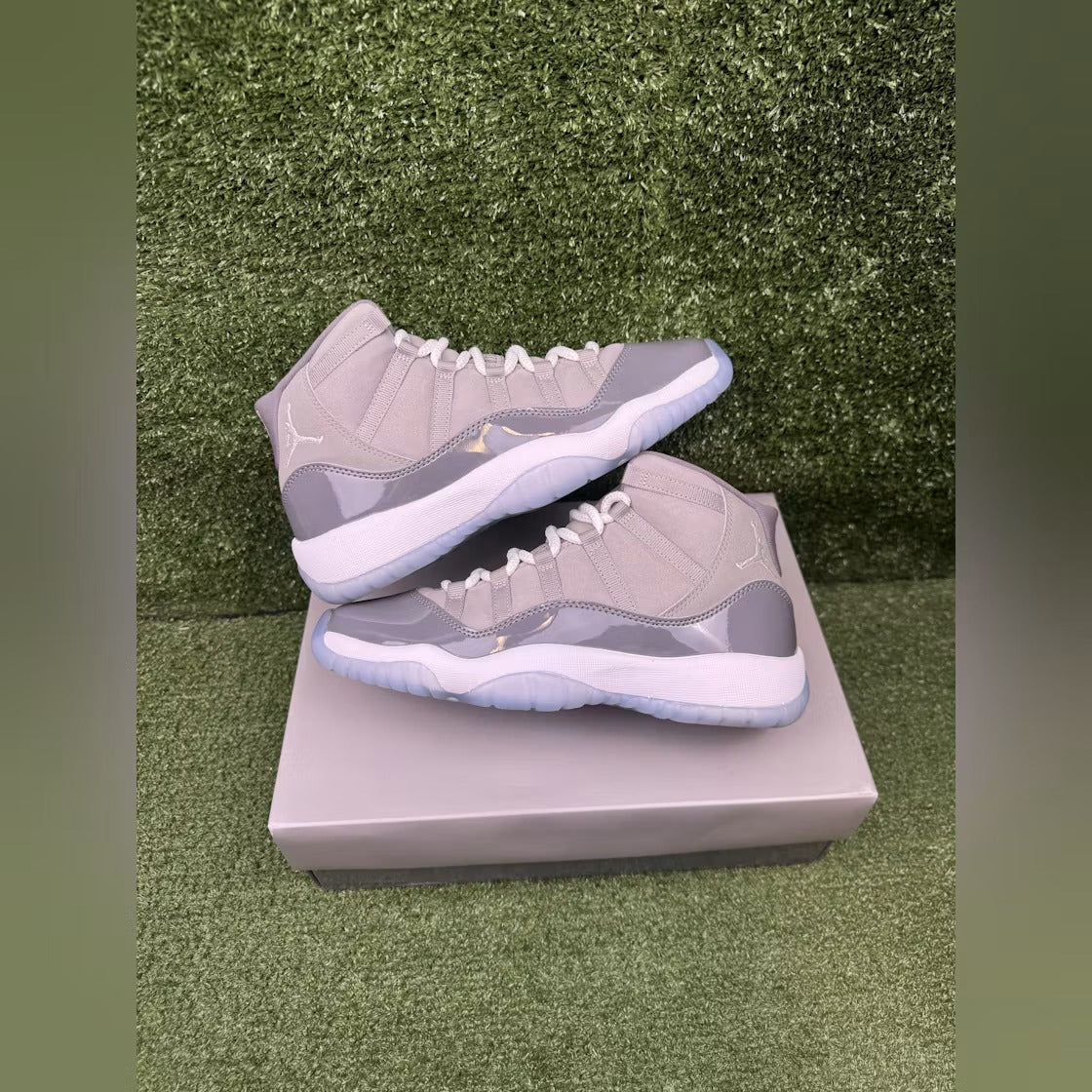 Used - Air Jordan 11 Retro Cool Grey (2021) (GS) - US 6Y - detail 1