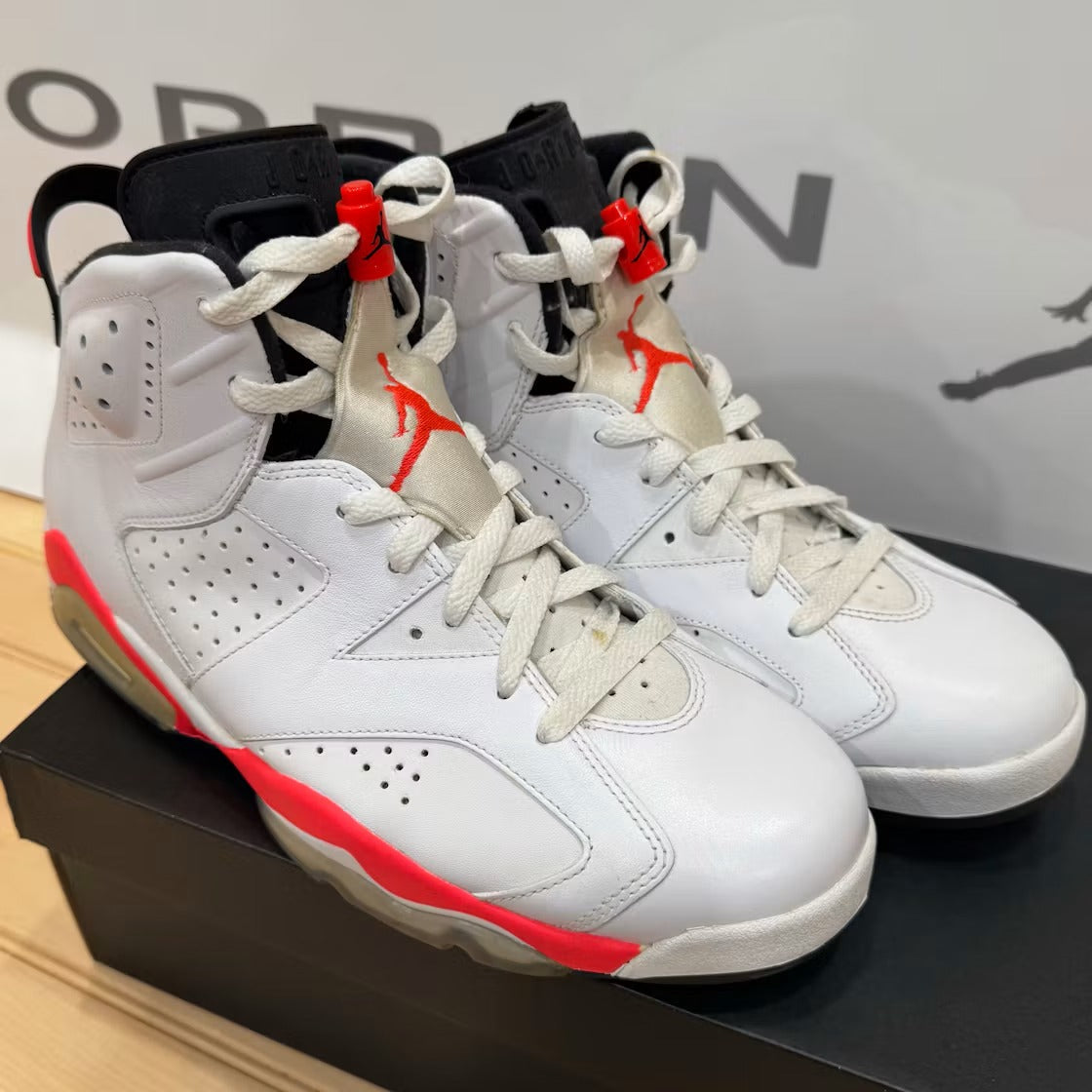 Used - Air Jordan 6 Retro Infrared White (2014) - US M 10.5 - detail 5