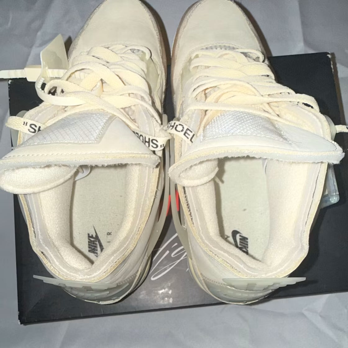 Used - Air Jordan 4 Retro Off-White Sail (Women's) - US W 12 - detail 2