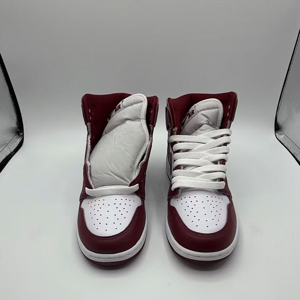 Air Jordan 1 Retro High OG Artisanal Team Red (GS) - US 4.5Y - New - Other - detail 2