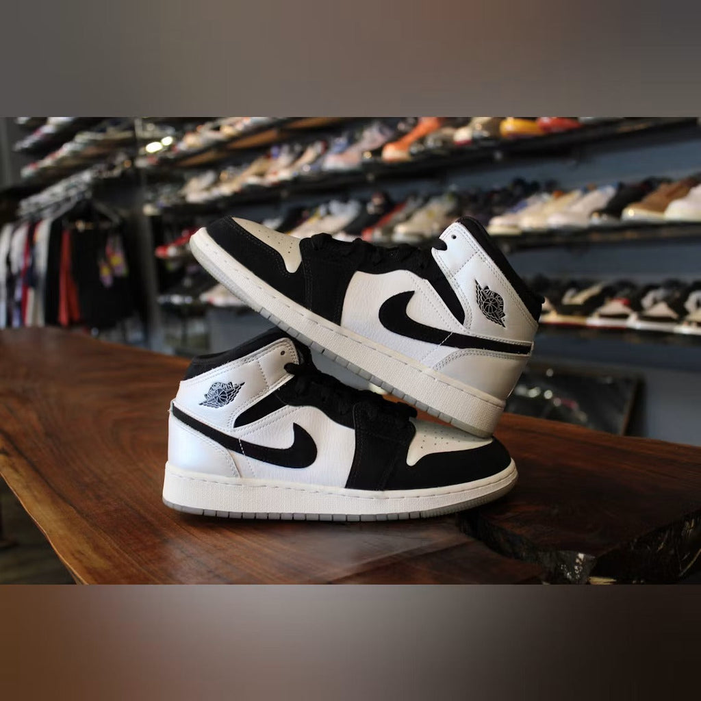 Used - Air Jordan 1 Mid Diamond Shorts (GS) - US 6Y - detail 1