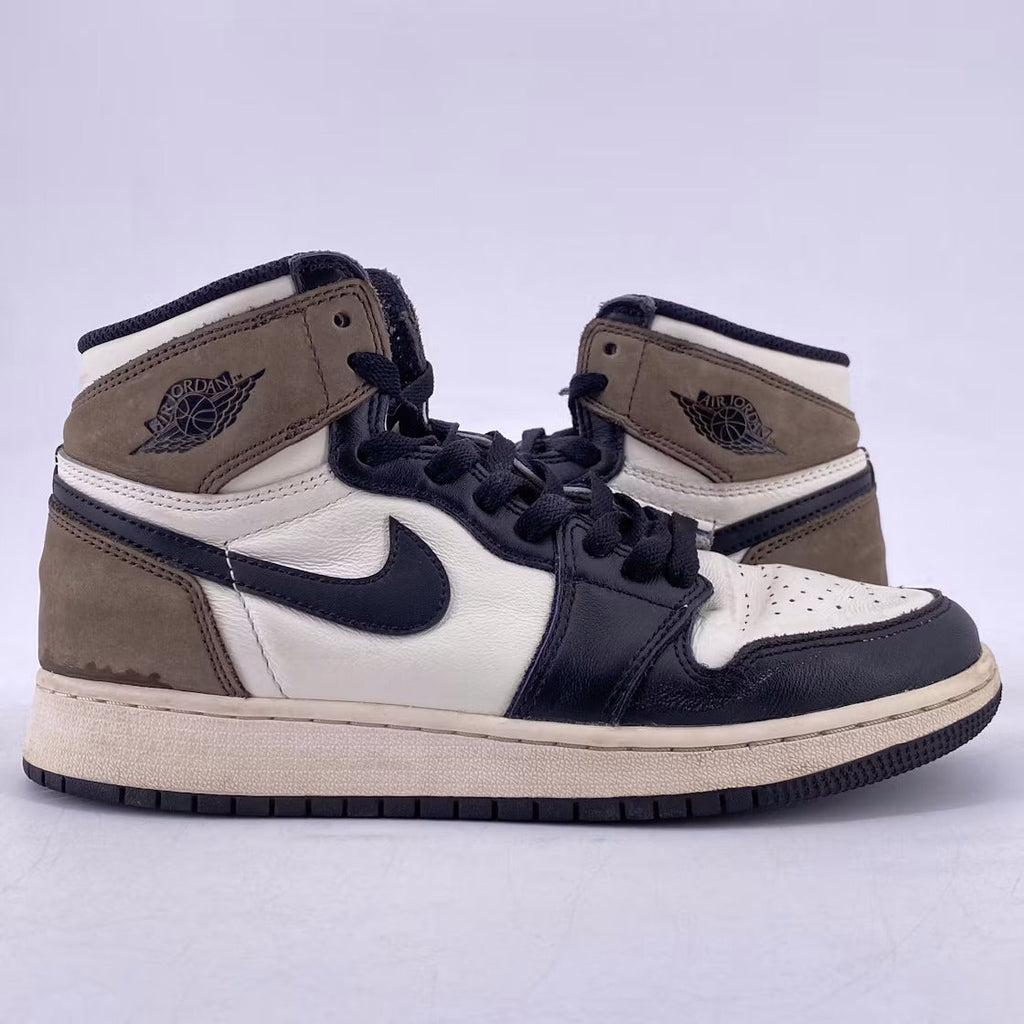 Used - Air Jordan 1 Retro High Dark Mocha (GS) - US 6Y - detail 1