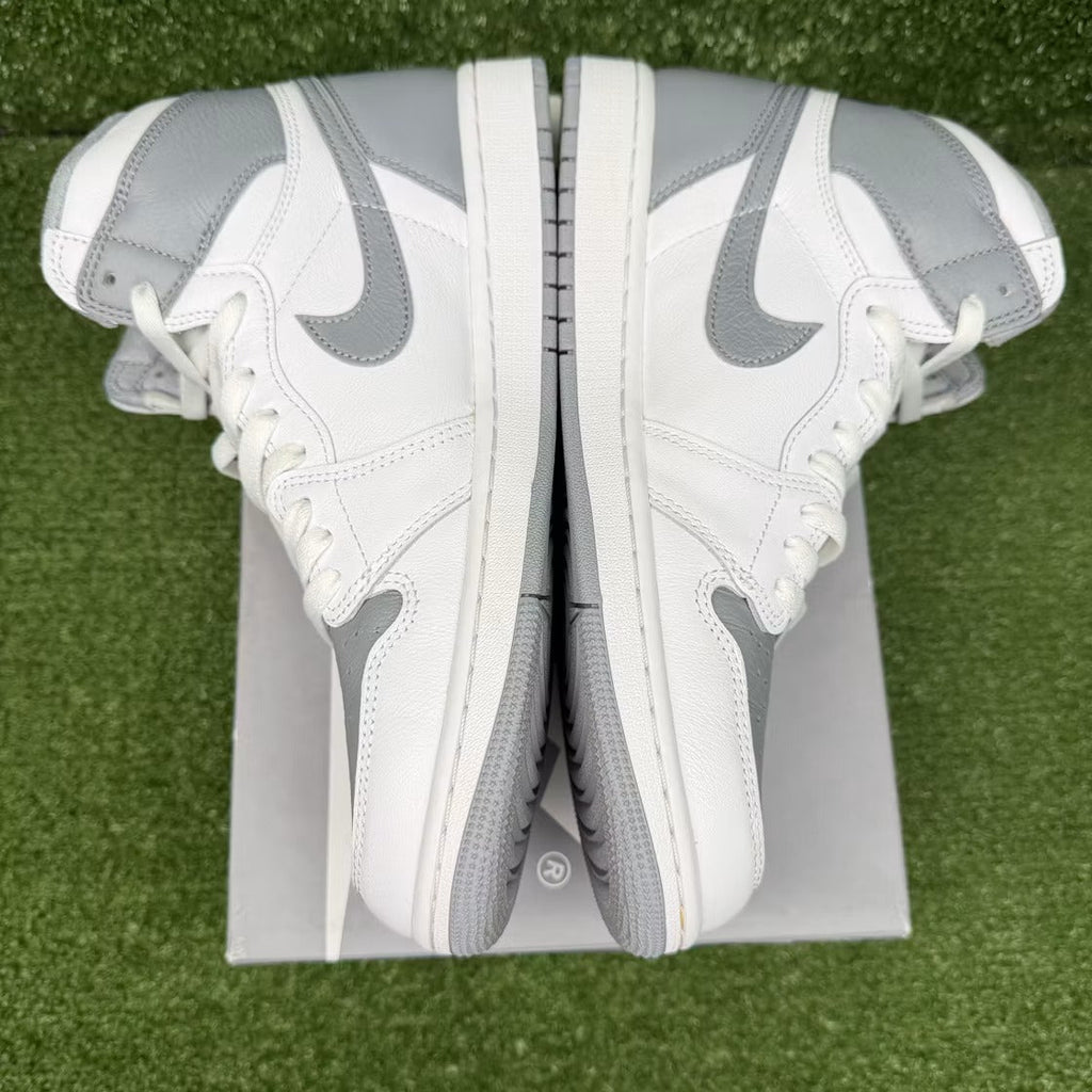 Used - Air Jordan 1 Retro High OG Stealth - US M 9.5 - detail 3
