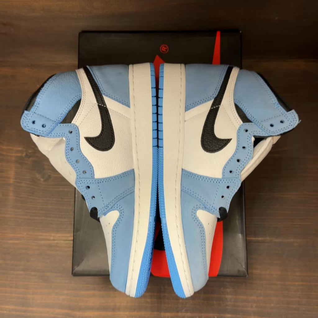 Used - Air Jordan 1 Retro High OG University Blue (GS) - US 6Y - detail 2