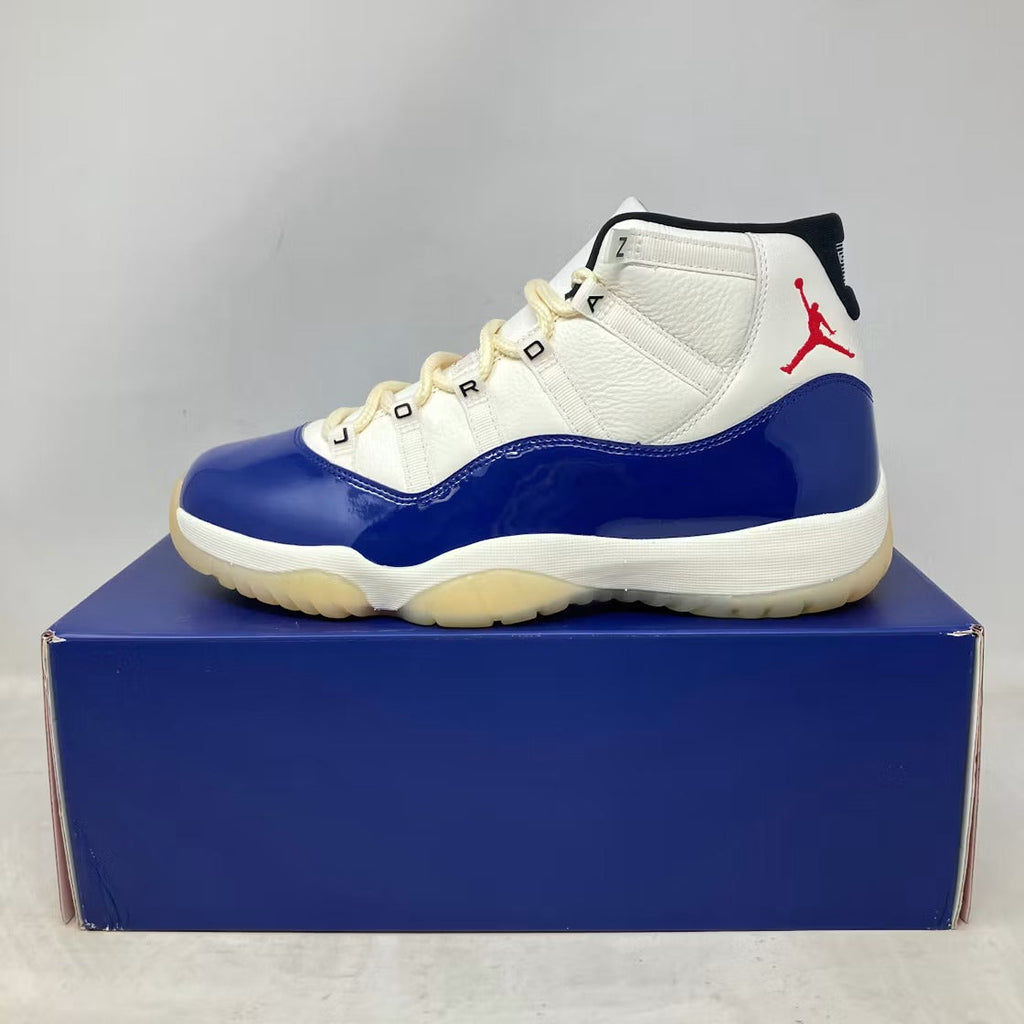 Used - Air Jordan 11 Retro Rare Air - US M 10.5 - detail 1