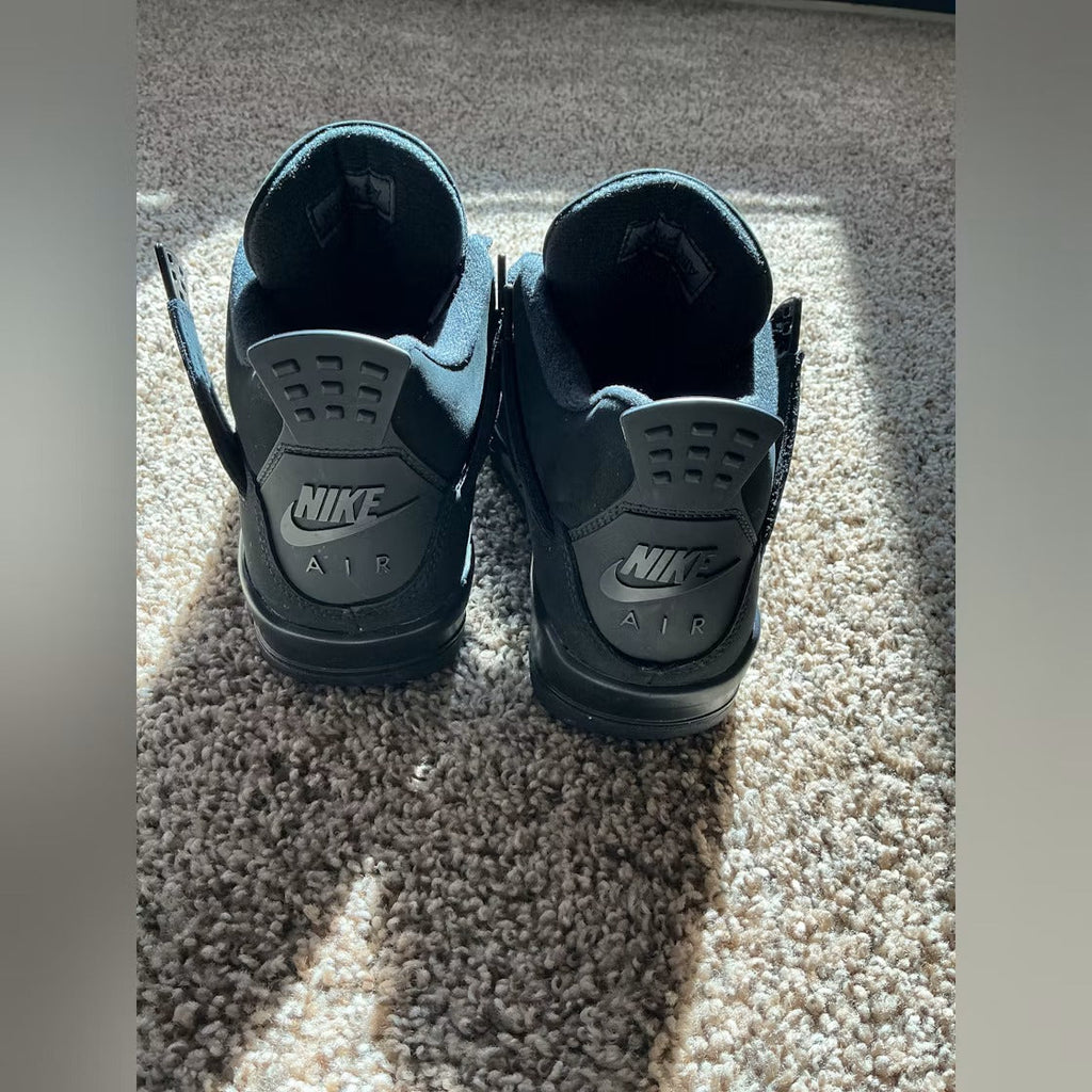 Used - Air Jordan 4 Retro Black Cat (2025) (GS) - US 5.5Y - detail 3