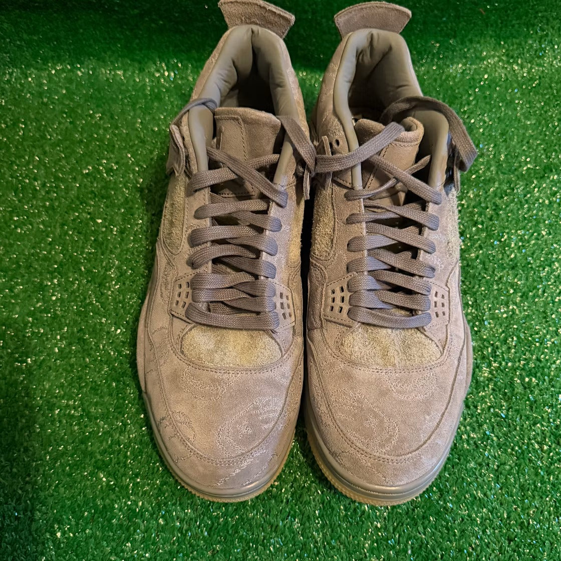 Used - Air Jordan 4 Retro Kaws - US M 13 - detail 3