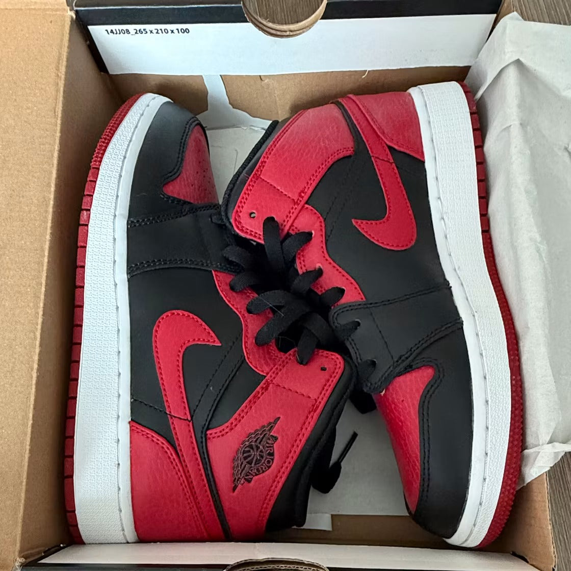 Used - Air Jordan 1 Mid Banned (2020) (GS) - US 4.5Y - detail 2