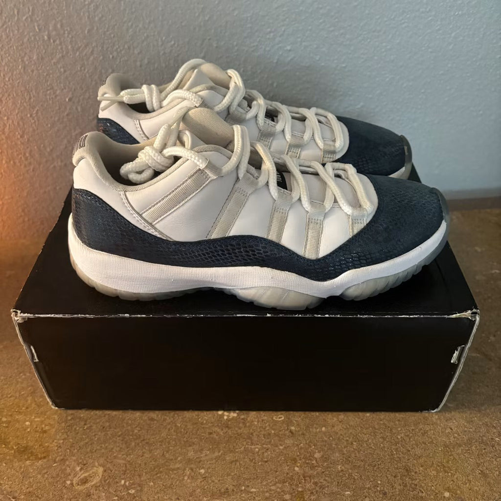 Used - Air Jordan 11 Retro Low Snake Navy (2019) - US M 9 - detail 2