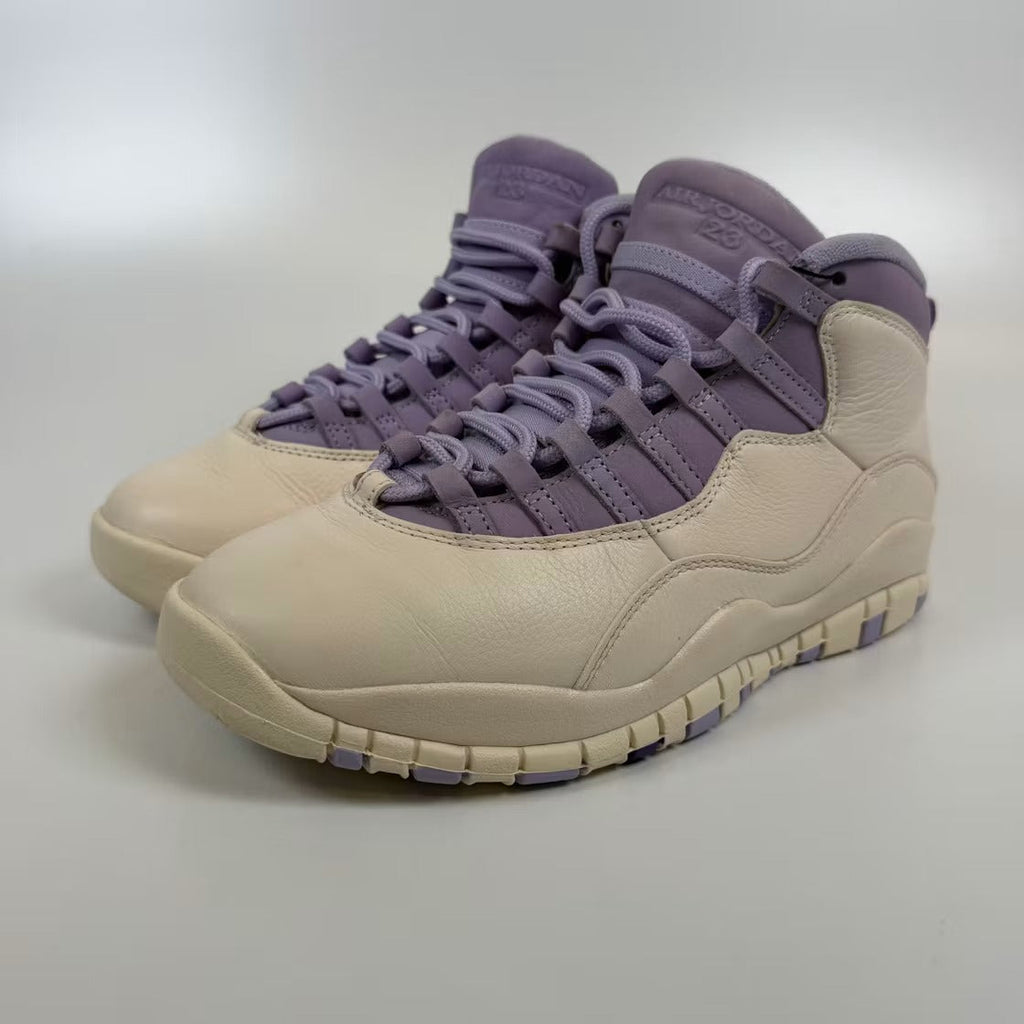 Used - Air Jordan 10 Retro Hydrangeas (Women's) - US W 9.5 - detail 1