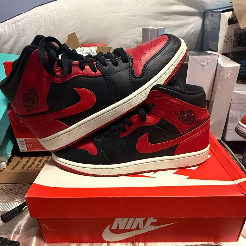 Used - Air Jordan 1 Mid Banned (2020) - US M 10 - detail 3